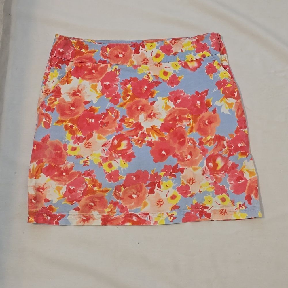Lija Bright Floral Active Skirt size 8
